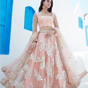NEW Lashkaraa Peach Foil Embroidered Net Lehenga Gown Wedding Indian 38 MEDIUM